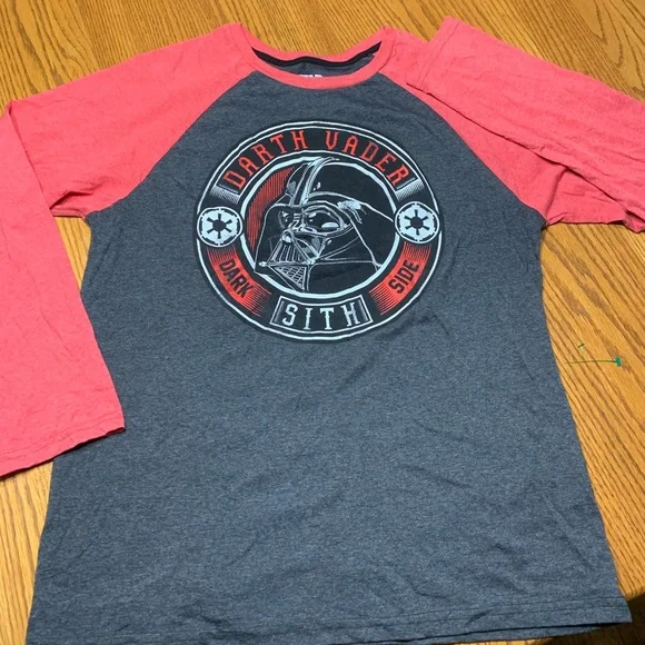 Star Wars Darth Vader long sleeve T-shirt. - Picture 3 of 4